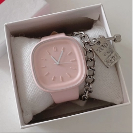 Luxury Pink Watch Women Korean Brand Square Quartz Watches Trendy Ladies PU Leather Life Waterproof Simple Wristwatch Clock